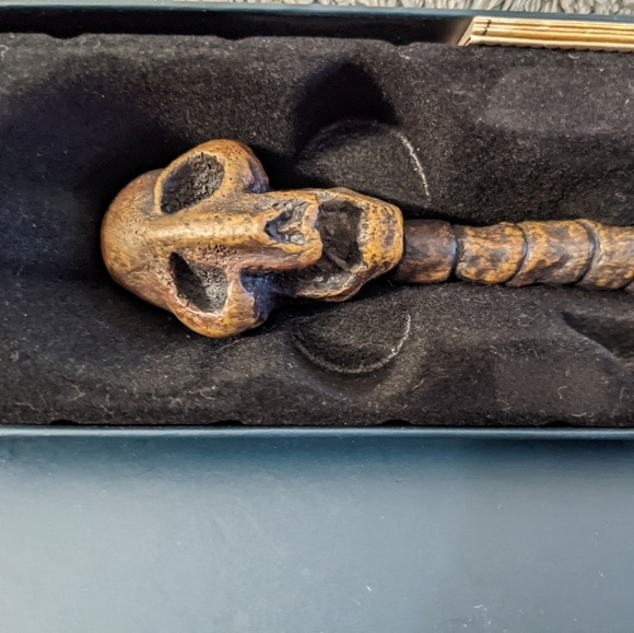 Wizarding World of Harry Potter Ollivanders Wand - Official Universal. - Picture 3 of 6